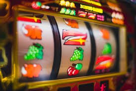 qq101 slot featured game showcase